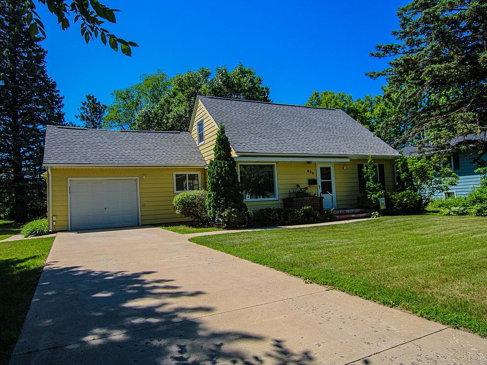 1st image of 822 Westwood Dr SW