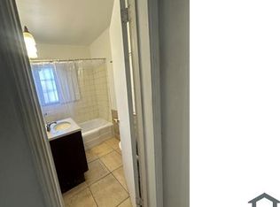 6117 S Hobart Blvd, Los Angeles, CA 90047