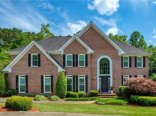 916 Stream Valley Trl, Alpharetta, GA 30022