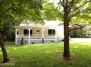 1008 Natchez Trce, Crossville, TN 38572