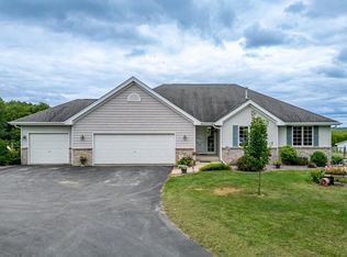 16851 Hartman Rd, Davis, IL 61019