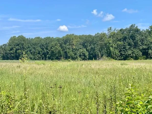 2 Coan Stage Rd, Heathsville, VA 22473