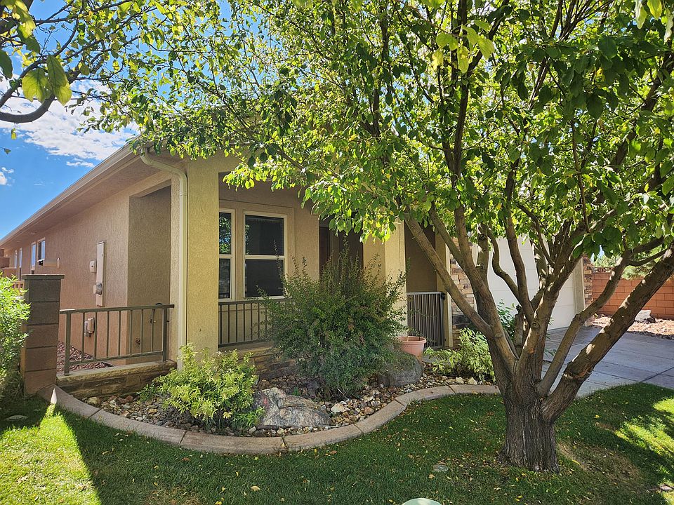 1st image of 2445 W Crescent Heights Dr