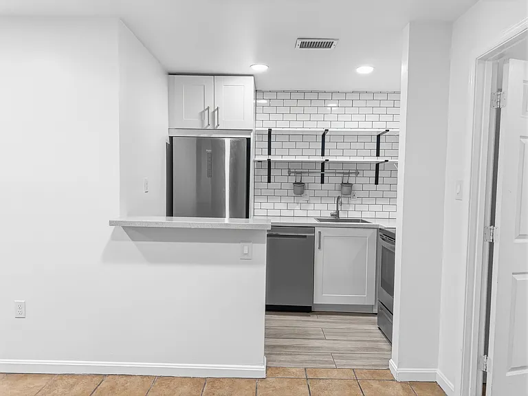 1813 8th St NW #LL — Photo 22