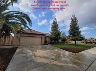 2329 N Crowe St, Visalia, CA 93291