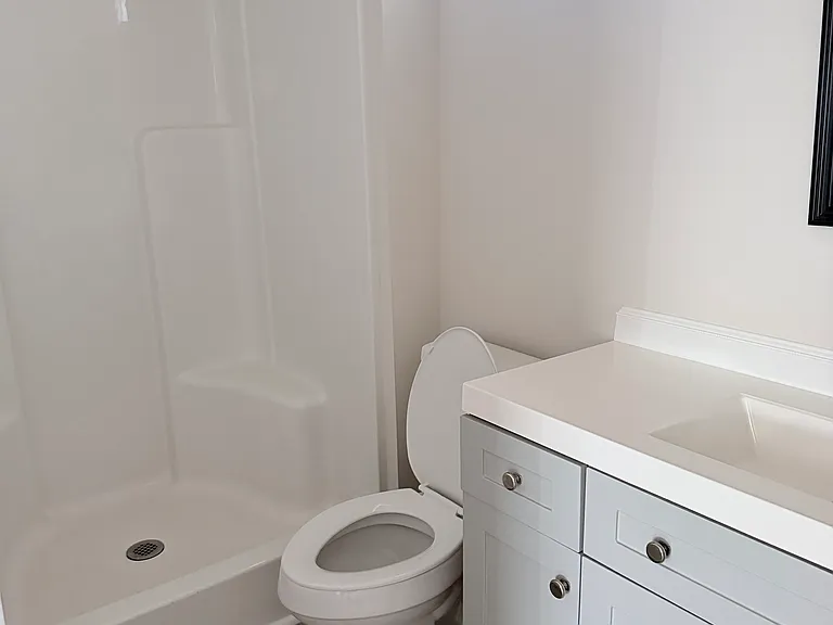 111 Maple St — Photo 10