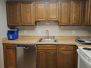 10002 Stedwick Rd APT 103, Montgomery Village, MD 20886