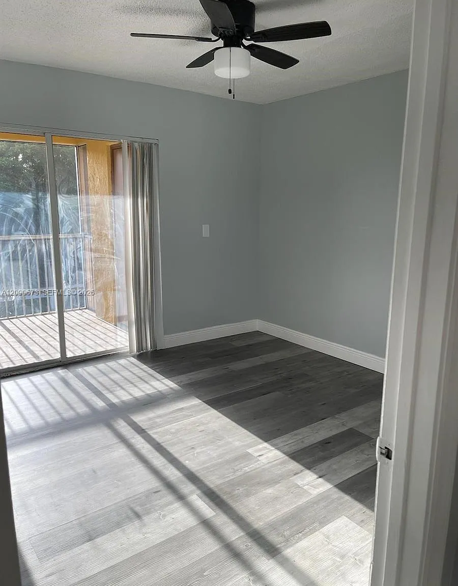 Windward Lakes Condo — Photo 3
