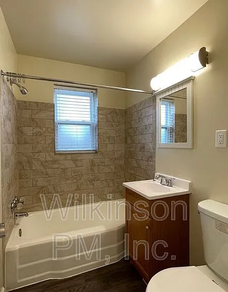 313 2nd Ave #203 — Photo 8