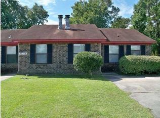 5221 Napoleon Dr, North Charleston, SC 29418