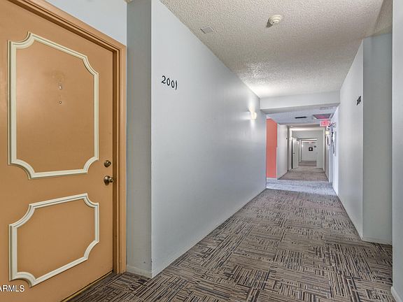 5th image of 3033 E DEVONSHIRE Avenue #2001