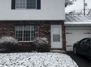 7189 Hart St APT L, Mentor, OH
