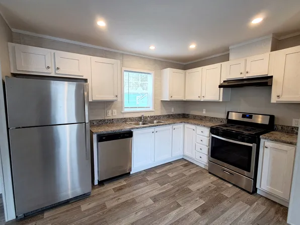 6214 College Ave, Saginaw, MI 48604