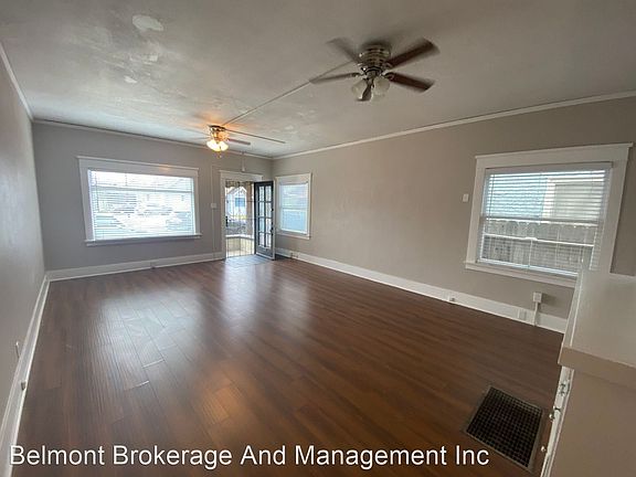 3rd image of 2414 E Broadway #2418