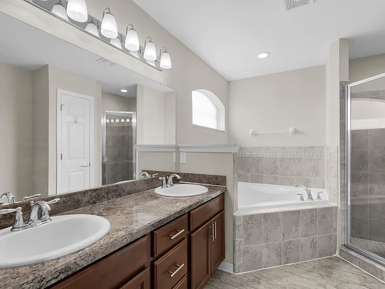 11302 SW 62nd Cir — Photo 21