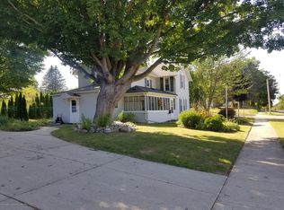 513 W Kearney St, Portland, MI 48875