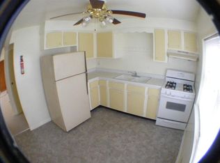 4300 Elm Ave APT 2A, Lyons, IL 60534