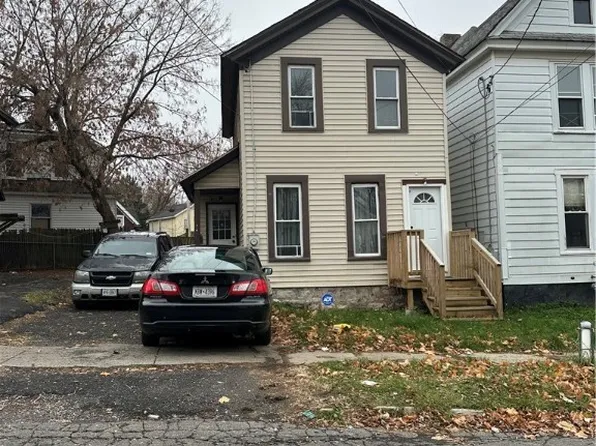 210 Graves St, Syracuse, NY 13203