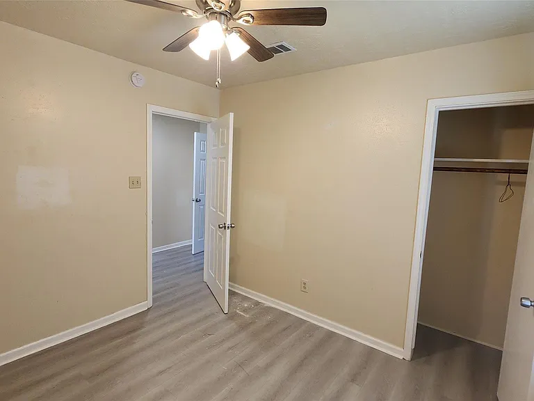 4415 Groton Dr — Photo 7