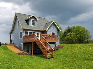 40 Bullis Rd, Alden, NY 14004