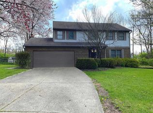 662 Winding Woods Dr, Loveland, OH 45140