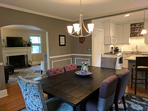 Dining room and kitchen bar
