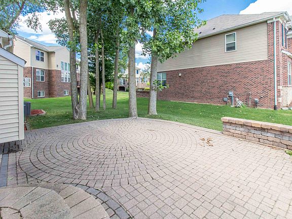4th image of 22381 Lujon Dr