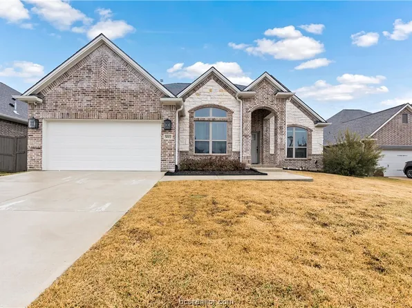 5002 Greyrock Dr, Bryan, TX 77802