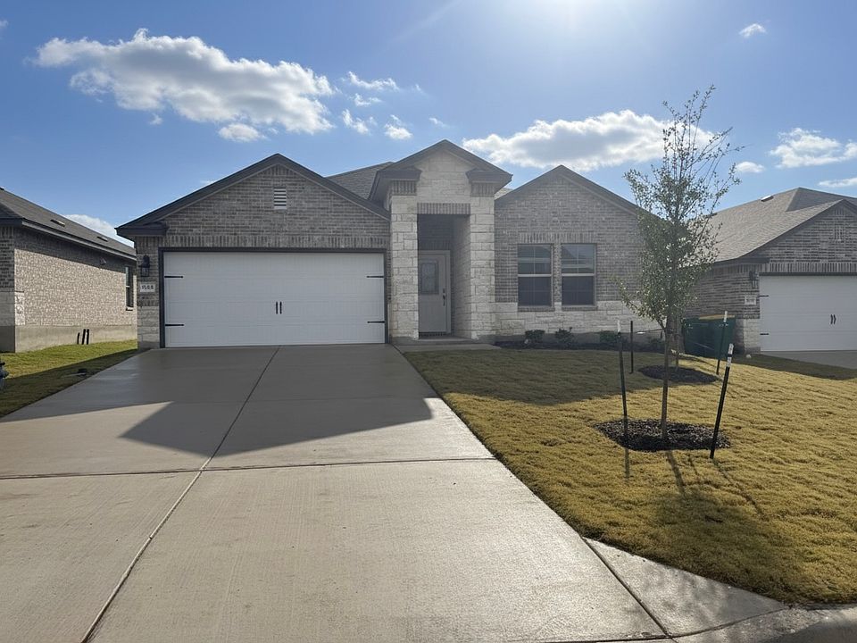 1st image of 4830 Hawkins Dr