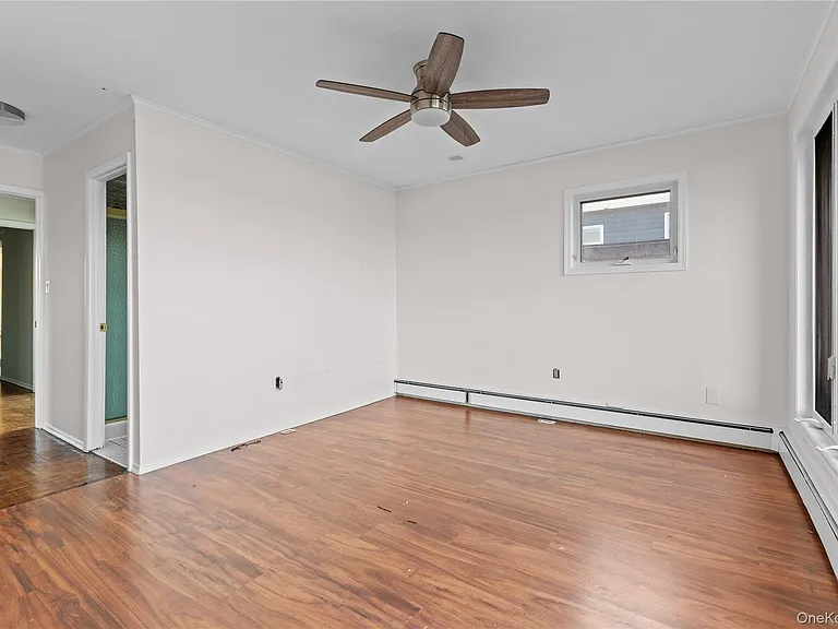 115 Maryland Ave — Photo 19
