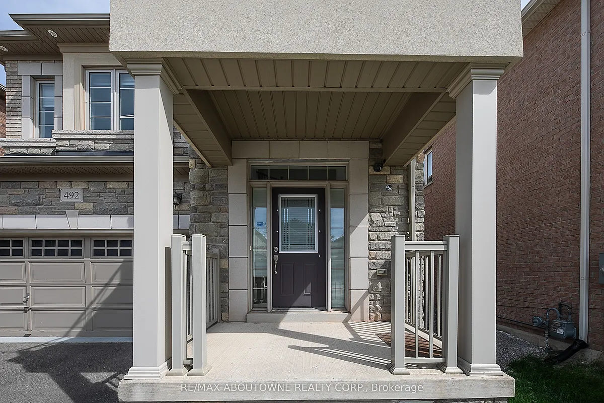 Building Photo - 492 Grindstone Trl