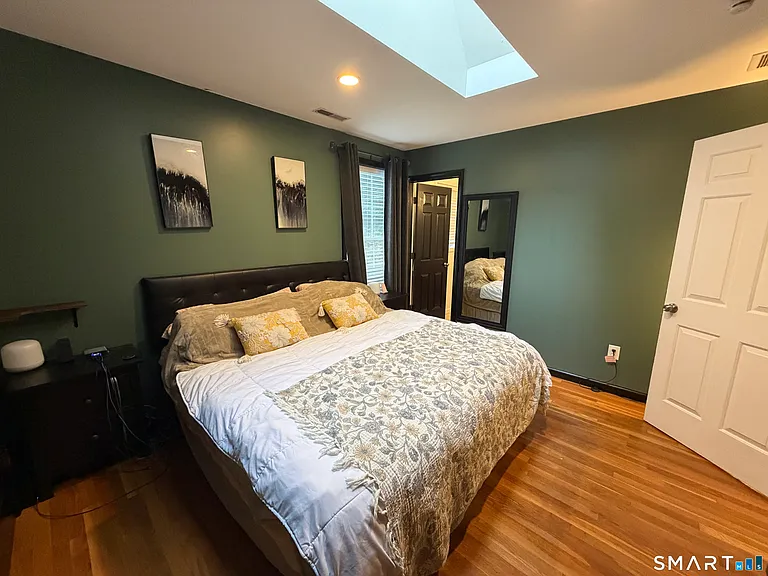 232 Scott St — Photo 12