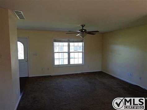 3rd image of 369 Helmwood Cir