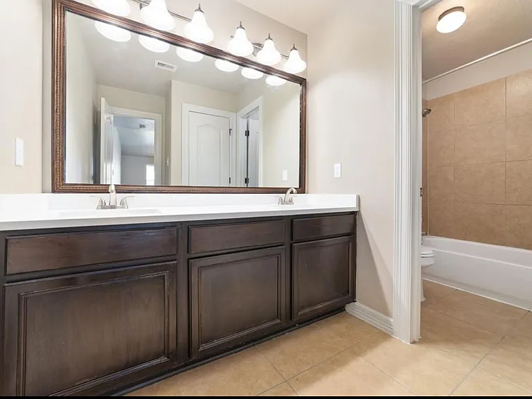 3513 Arezzo Cir #1 — Photo 17