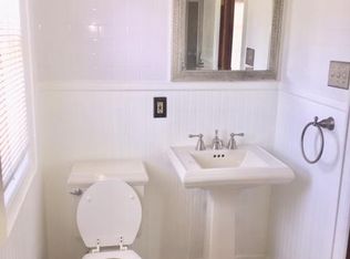 355 Archer St, Freeport, NY 11520