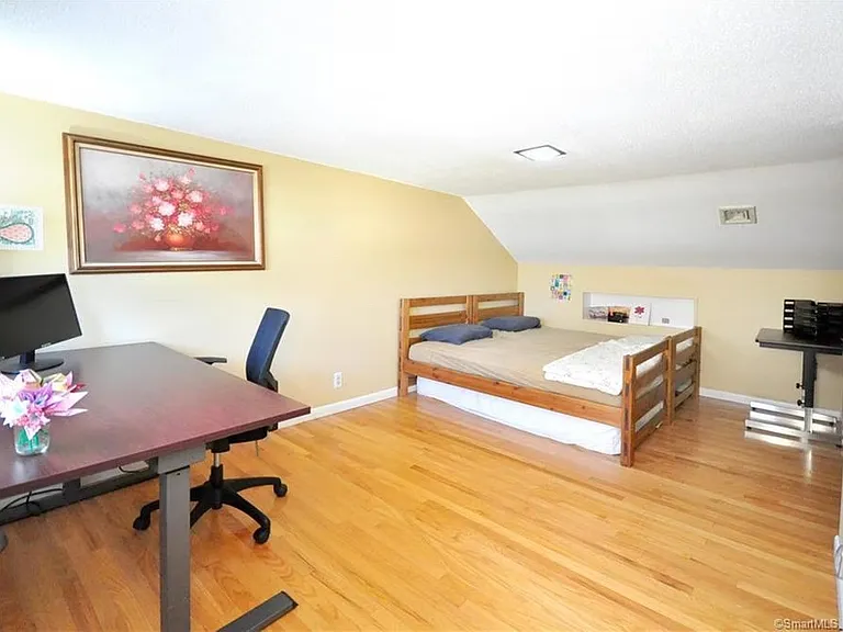 7 Lakeview Dr — Photo 18