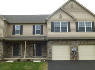 125 Mount Olive Ln, Ephrata, PA 17522