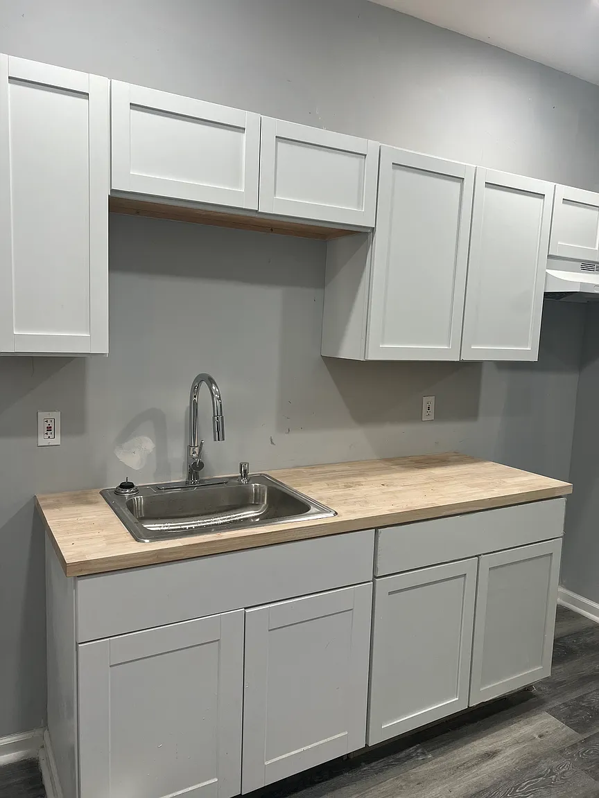 1834 Hayden Ave APT 1 photo 1