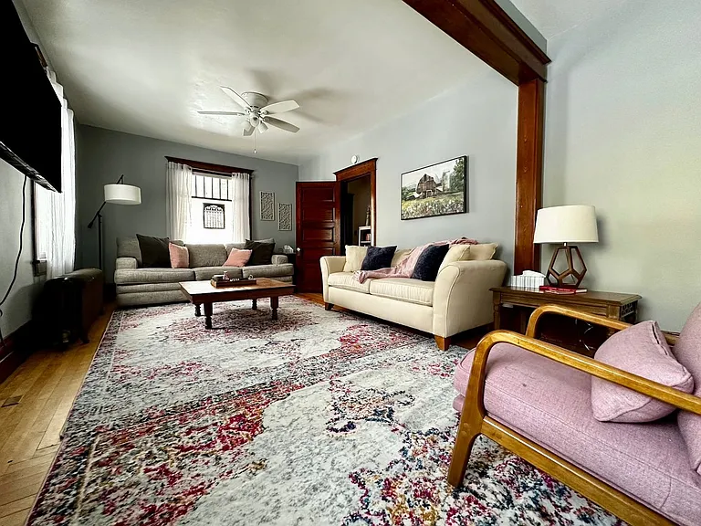 610 Jefferson St — Photo 13