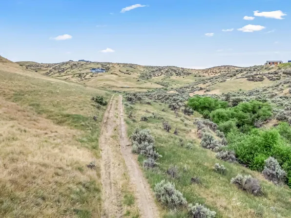 5345 Hidden Hollow Ln, Emmett, ID 83617