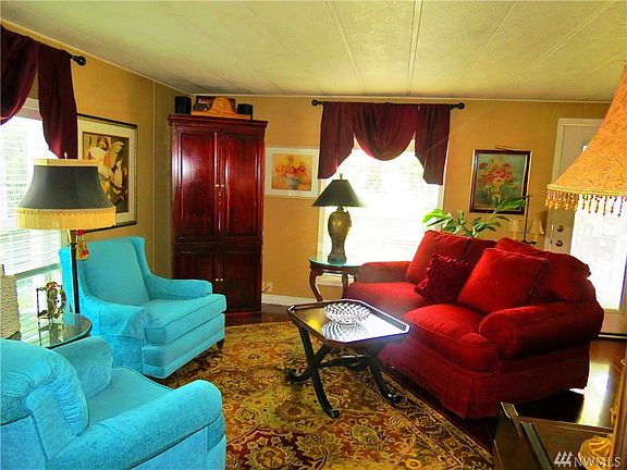 2nd image of 5900 64th St NE Unit 171