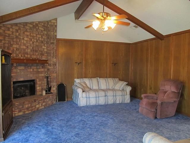 2nd image of 2212 Spring Oak Ln
