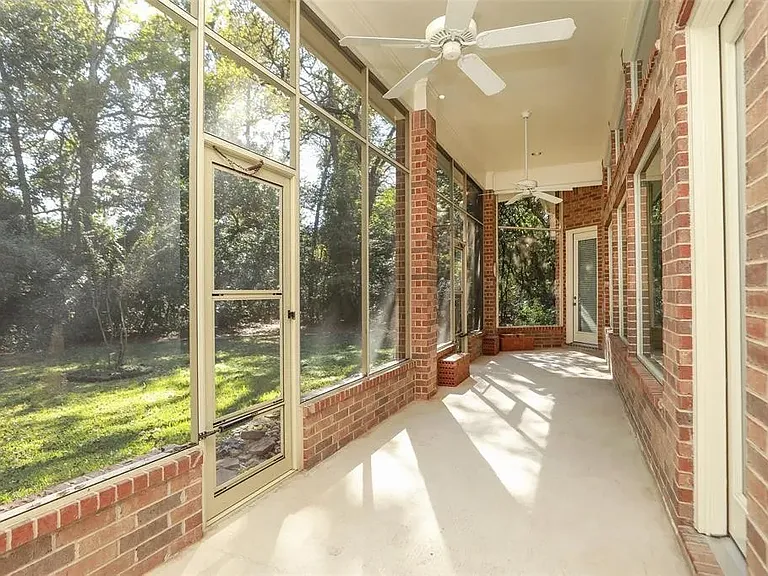 8918 Summerdale Ln — Photo 13