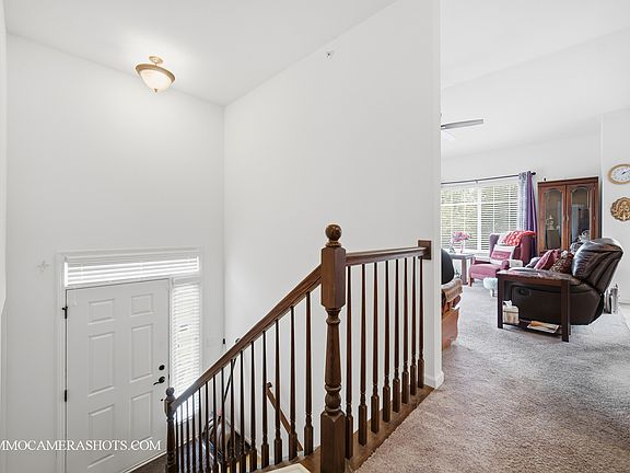 5th image of 1417 Manning Ave