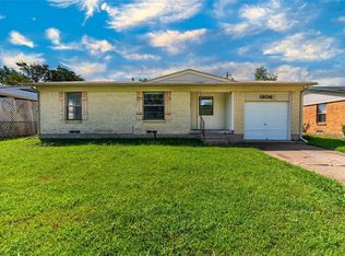 1806 Highland St, Mesquite, TX 75149