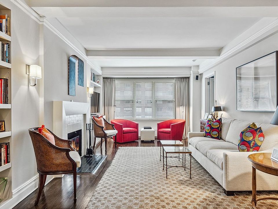 1st image of 424 E 52nd St APT 10A