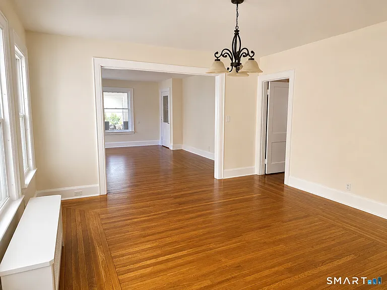 380 McKinley Ave #1 — Photo 11