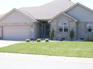 3041 Hawthorn Dr, Lapel, IN 46051