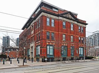 915 King St W #205, Toronto, ON M6K 3M2