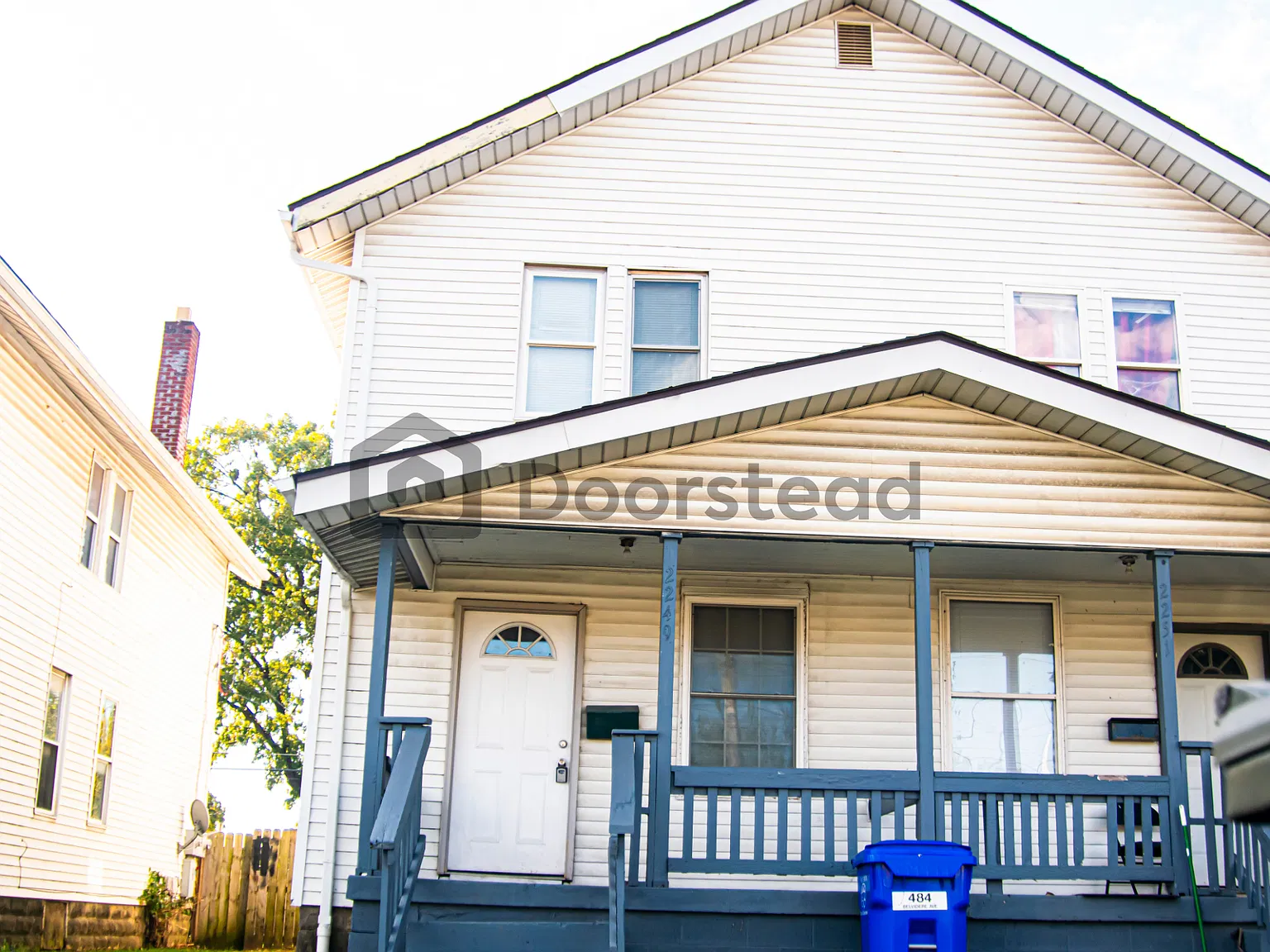 3 bed, 1.0 bath, 1068 sqft, $1,490 — Photo 1